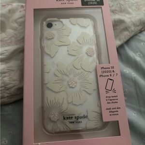 Very cute iPhone 8 Kate Spade case